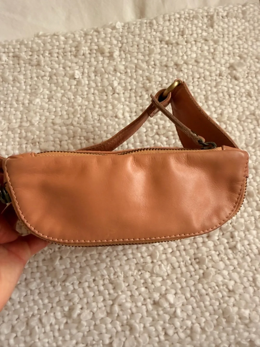 Mandrn Remy Pack- Peach - Picture 3 of 9